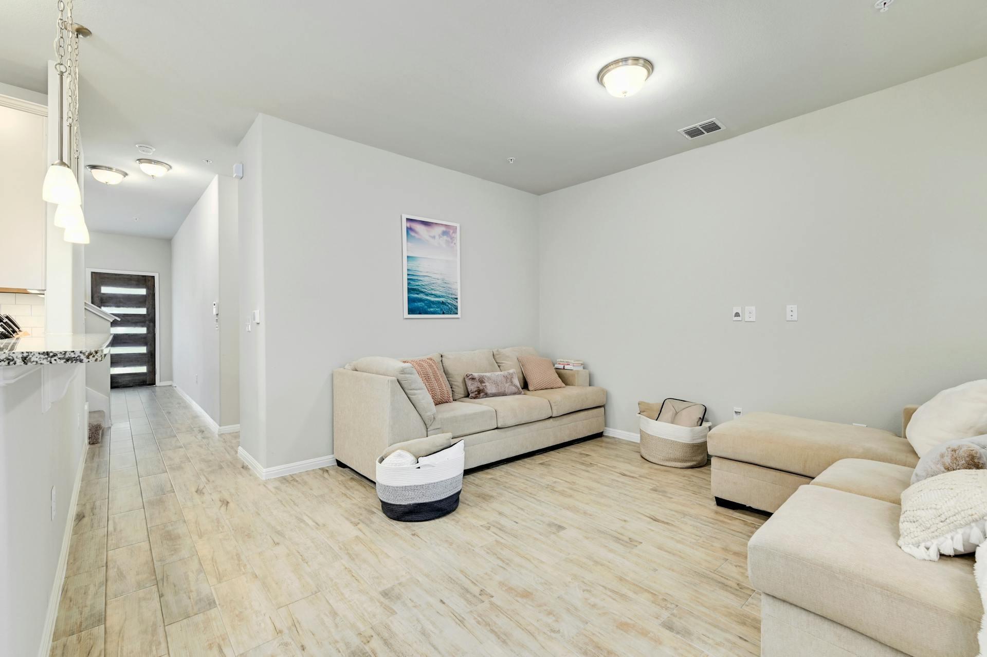 142 Thelonious DR