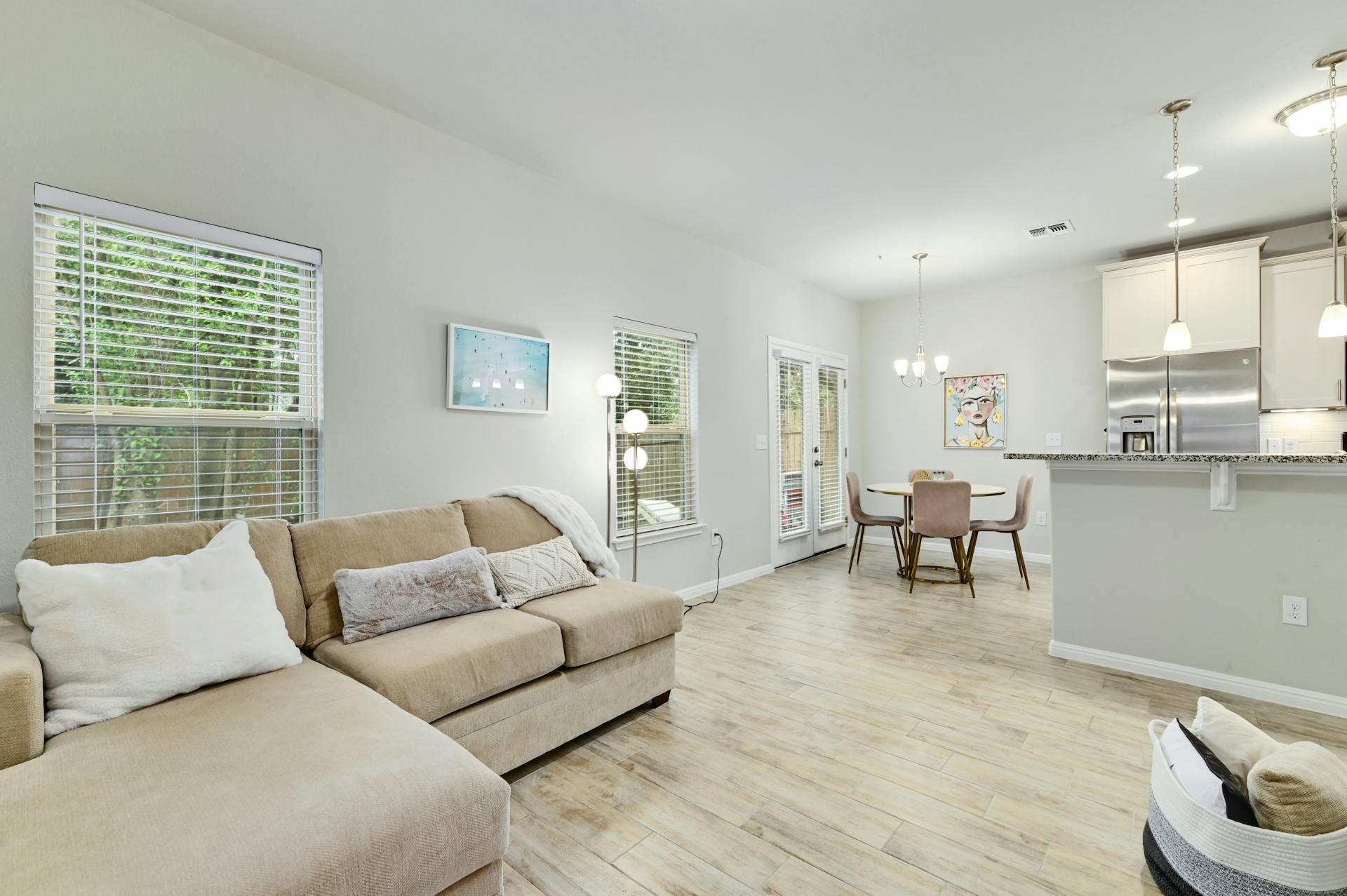 142 Thelonious DR