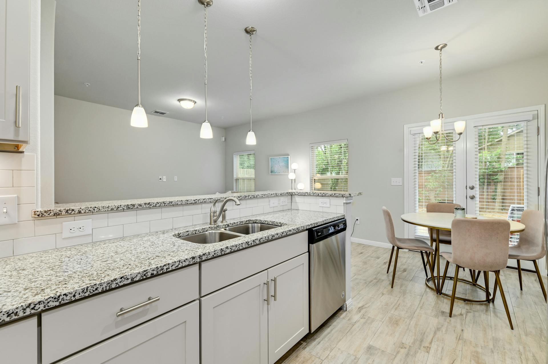 142 Thelonious DR