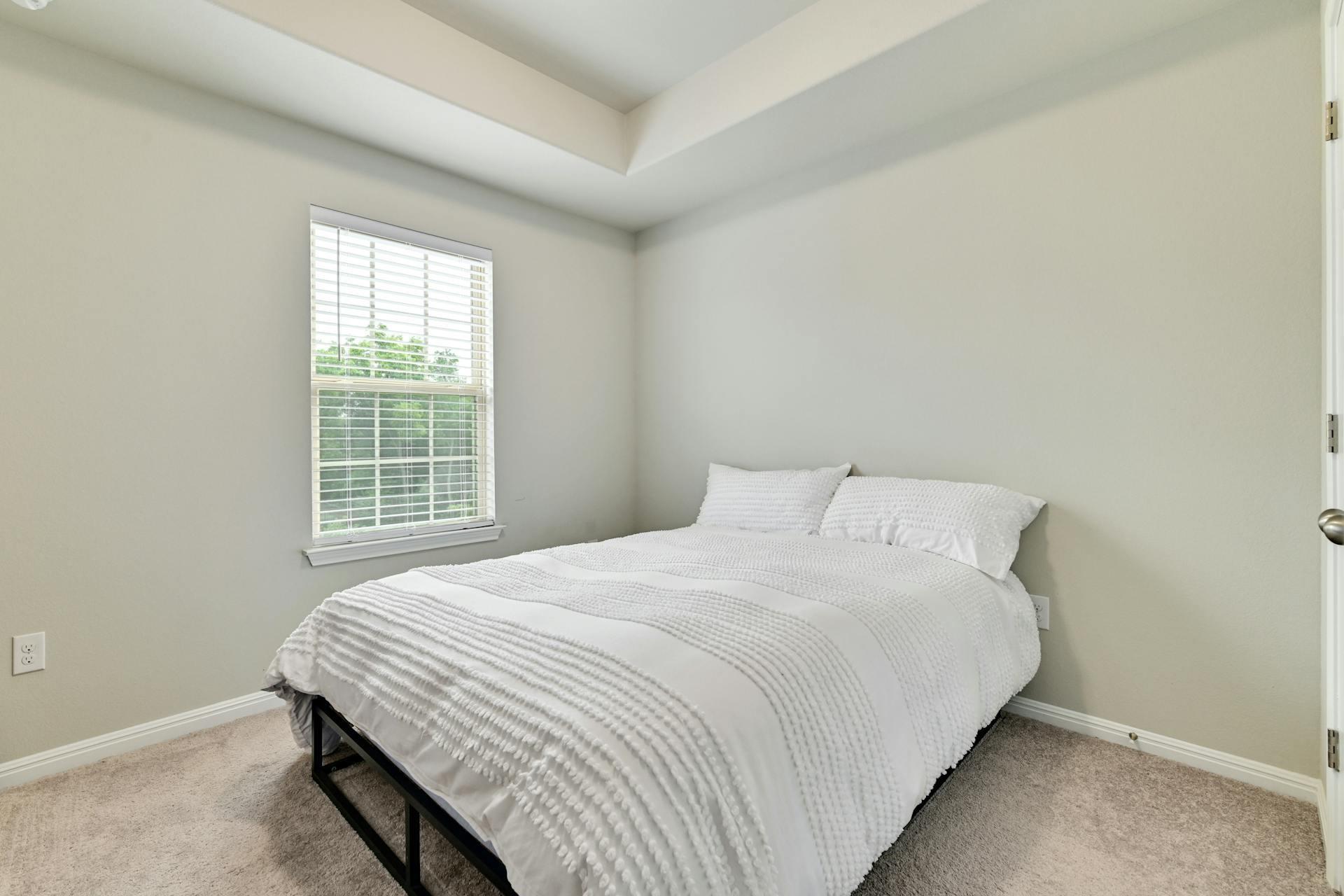 142 Thelonious DR