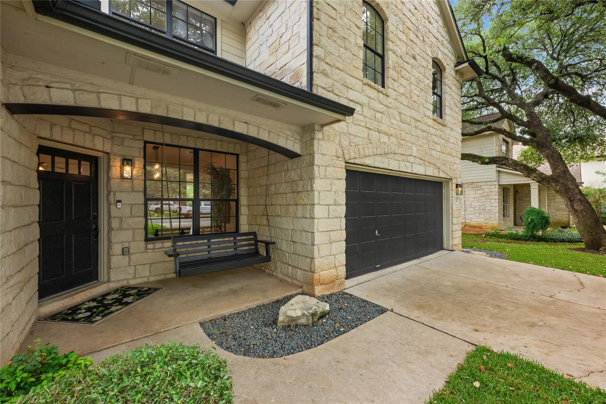 5212 Crystal Water DR
