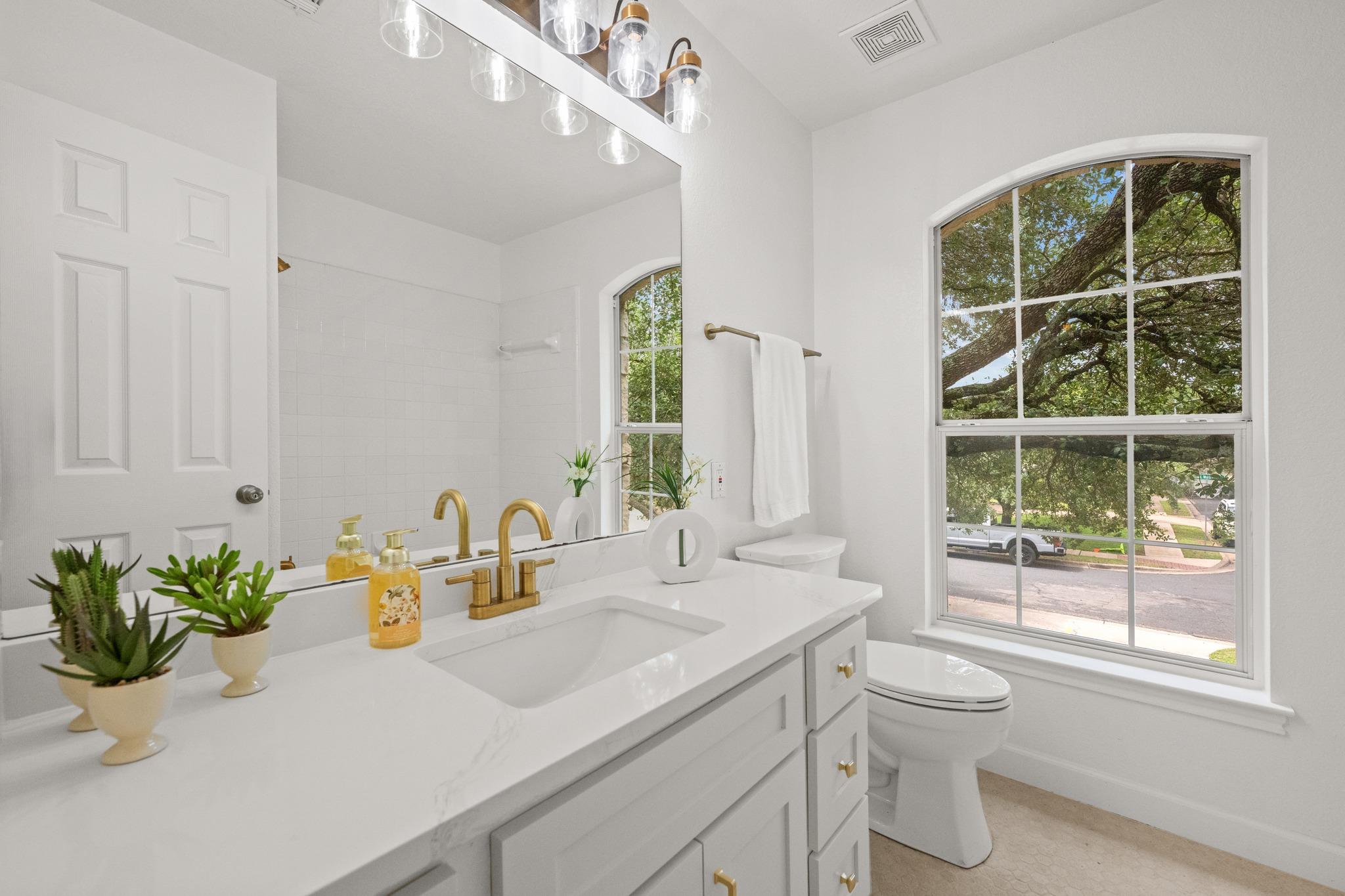 5212 Crystal Water DR