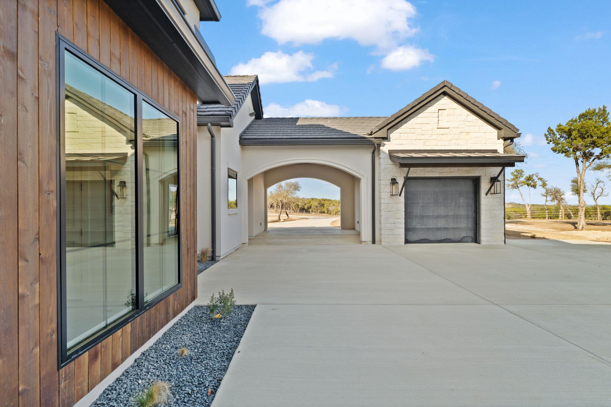 1562 Canyon Crossing View