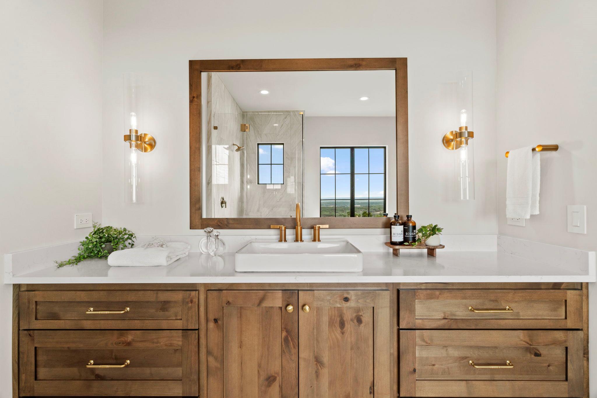 1562 Canyon Crossing View