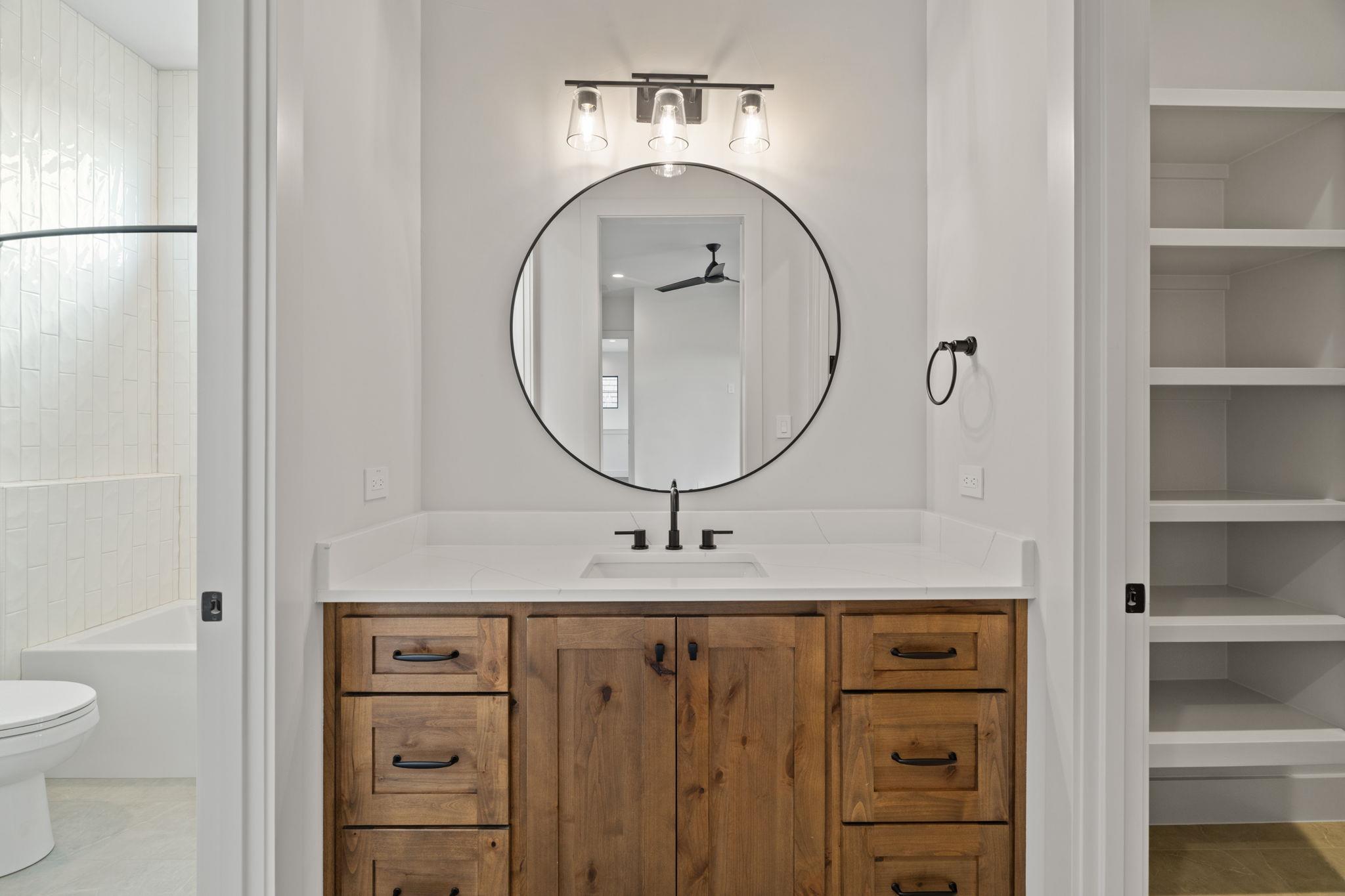 1562 Canyon Crossing View