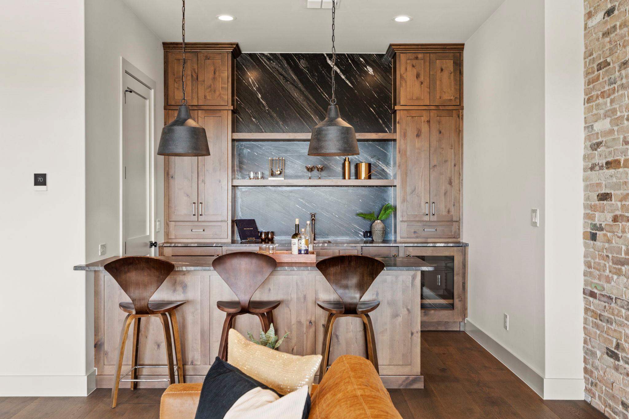 1562 Canyon Crossing View