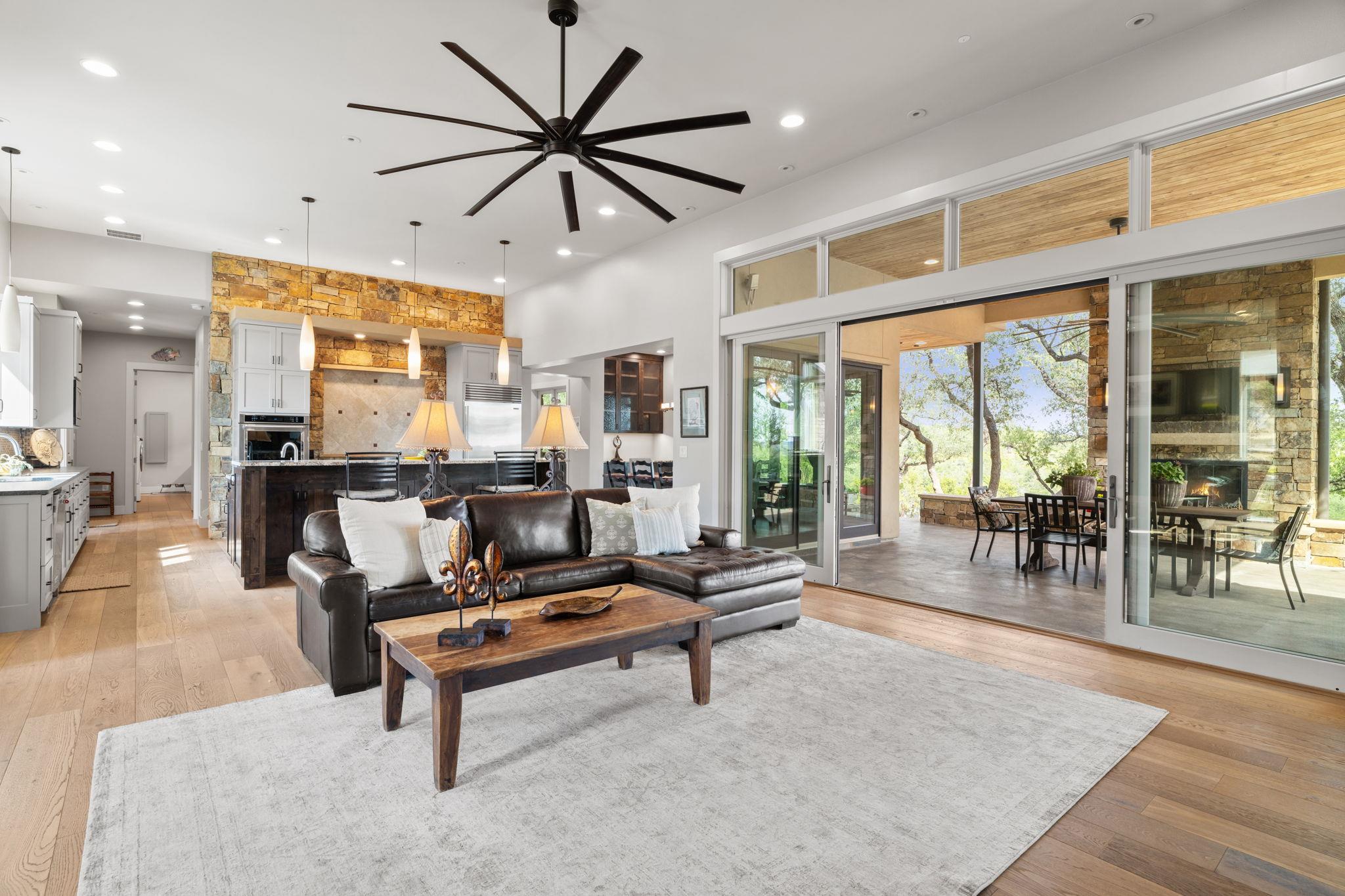 11600 Crumley Ranch RD