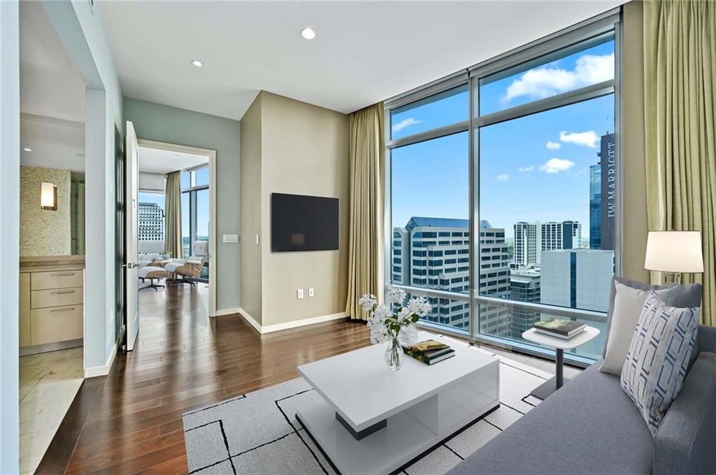 200 Congress Ave Unit: 26EG