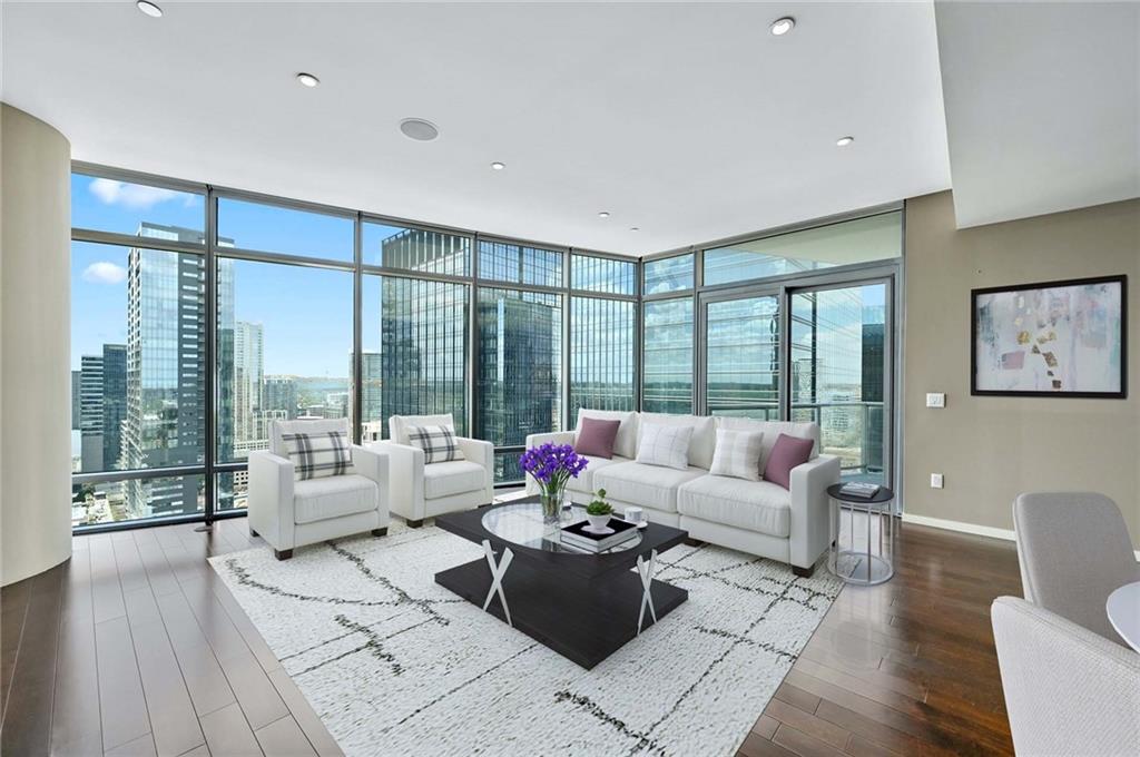 200 Congress Ave Unit: 26EG