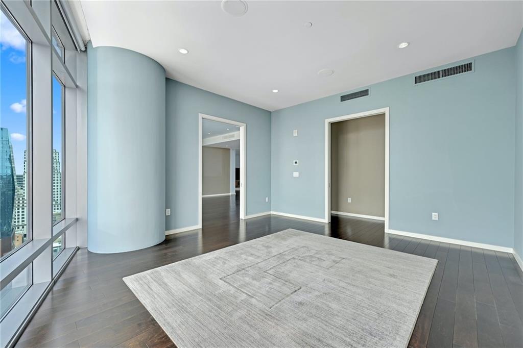 200 Congress Ave Unit: 26EG