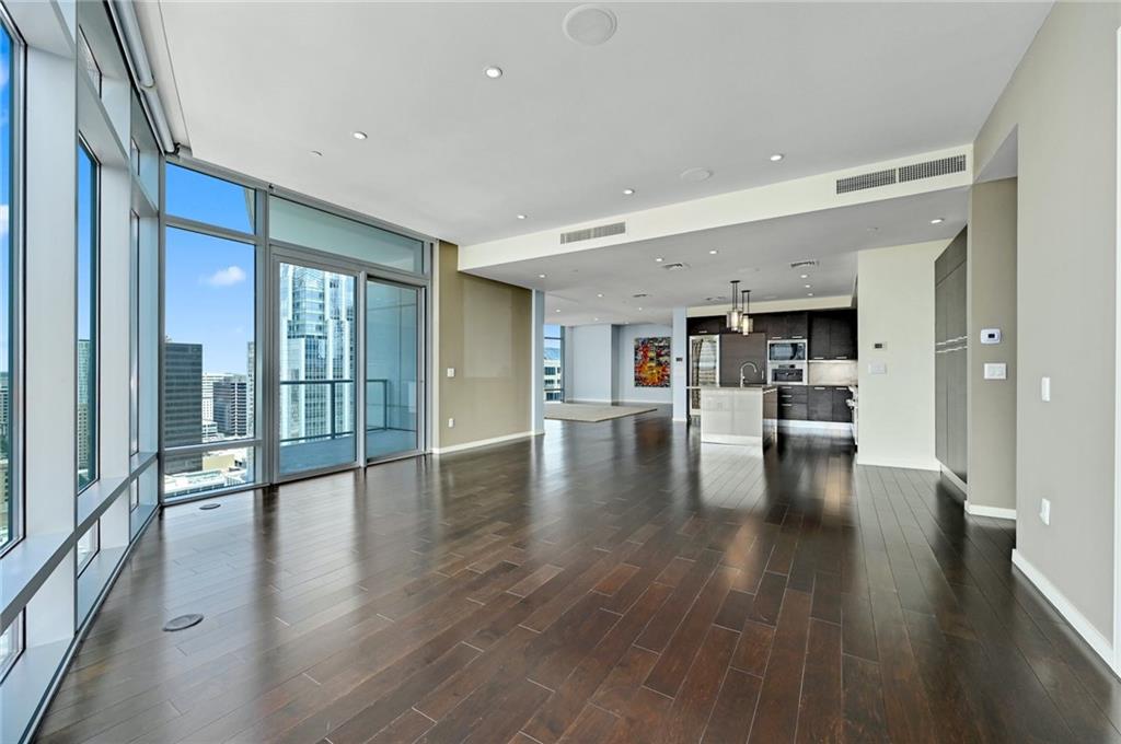 200 Congress Ave Unit: 26EG