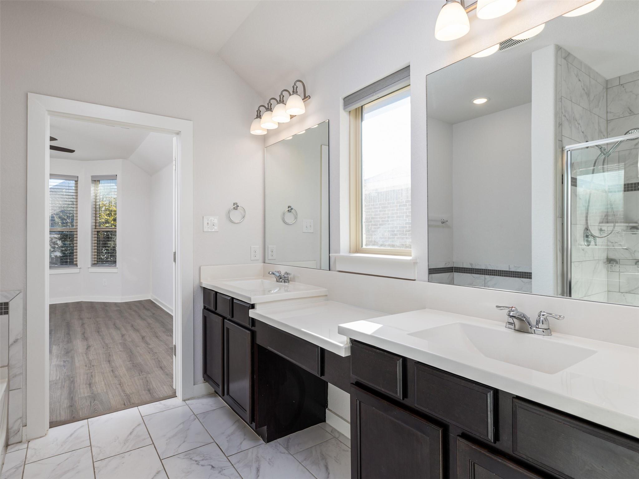 6856 Catania LOOP