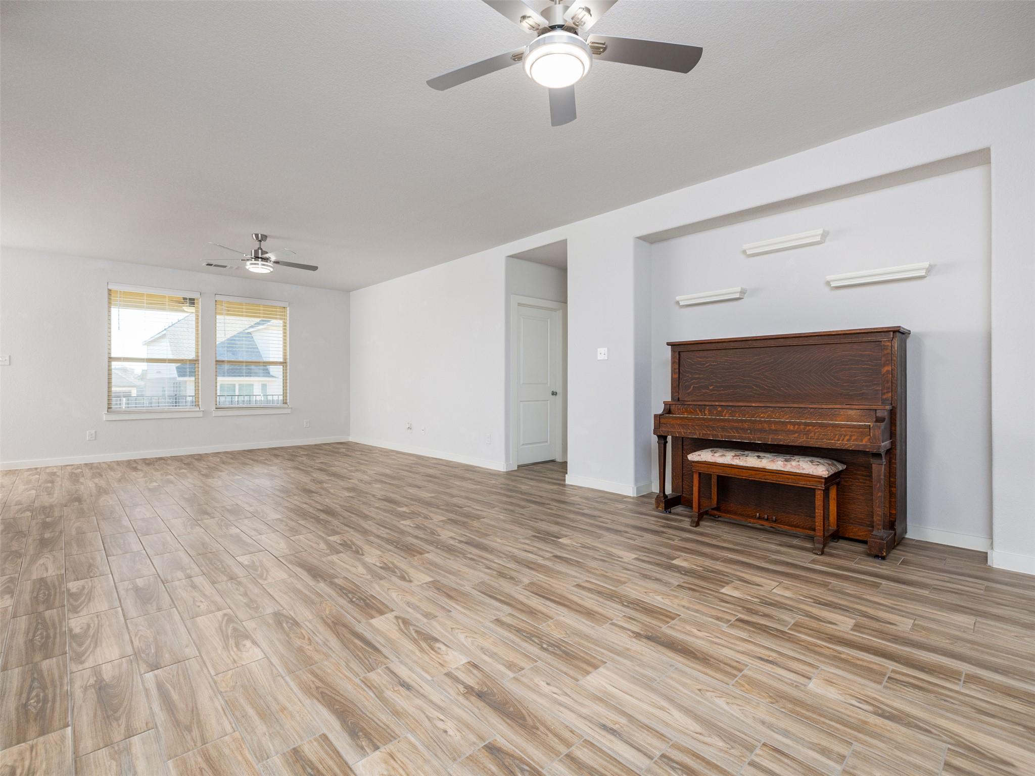 6856 Catania LOOP
