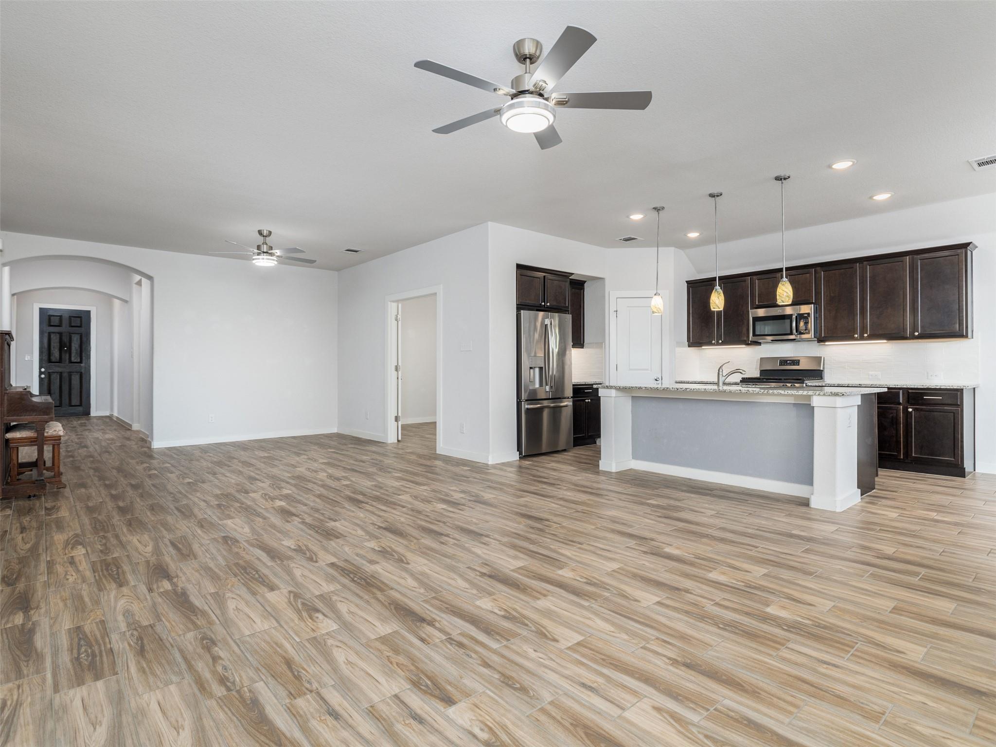 6856 Catania LOOP