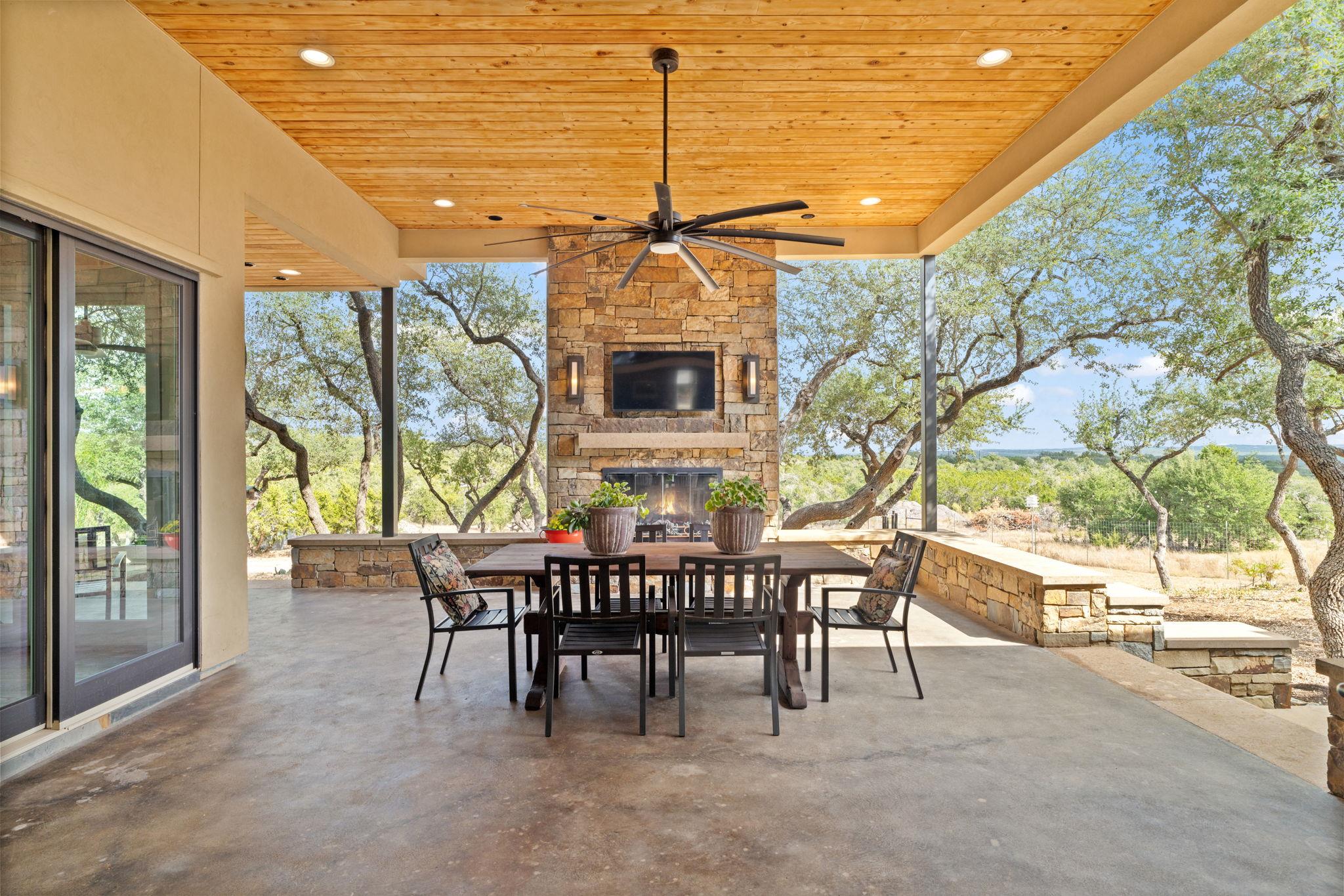 11400 Crumley Ranch RD