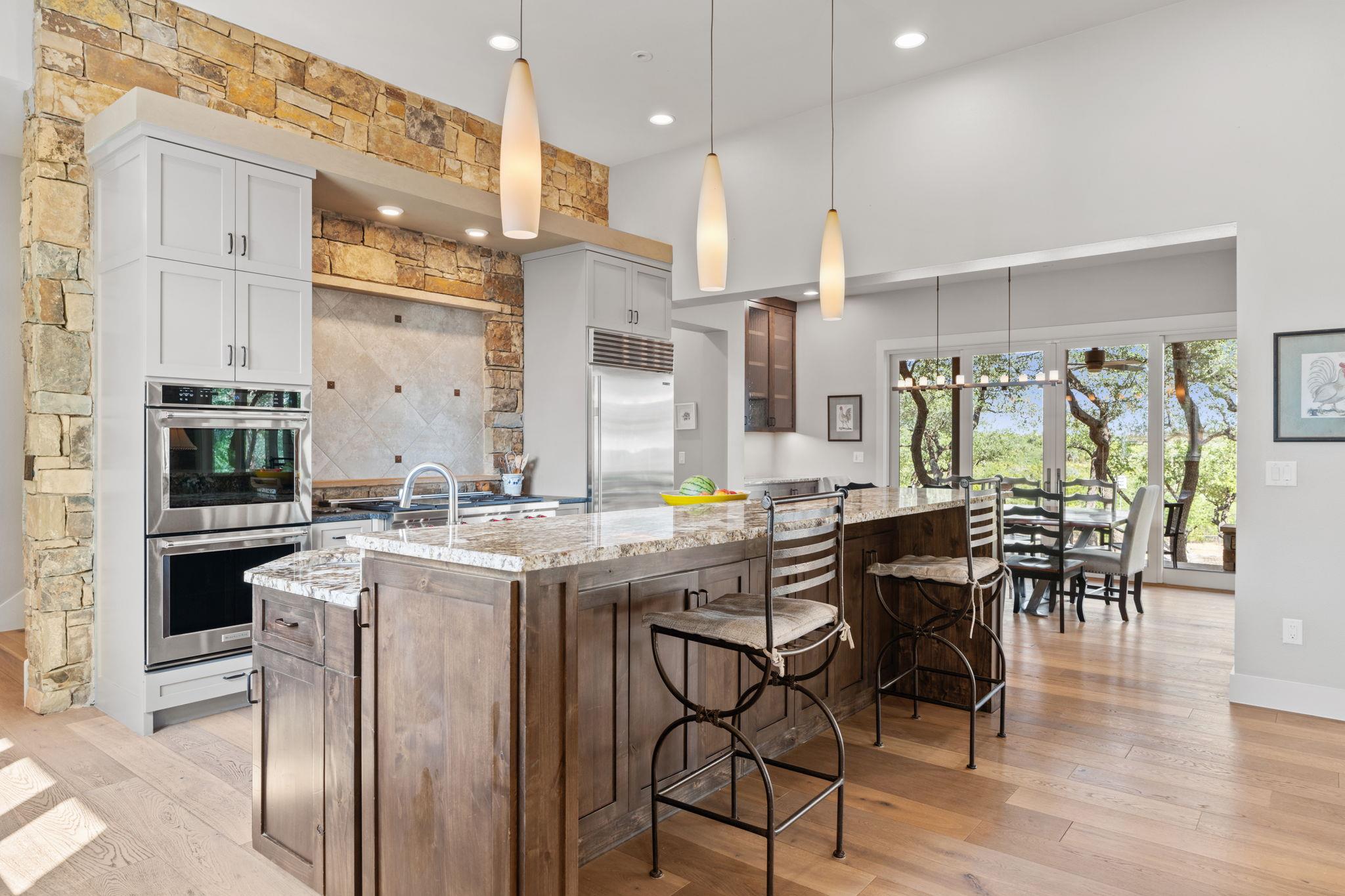 11400 Crumley Ranch RD