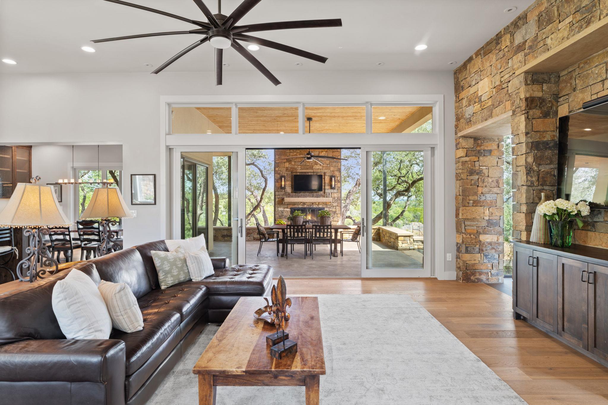 11400 Crumley Ranch RD