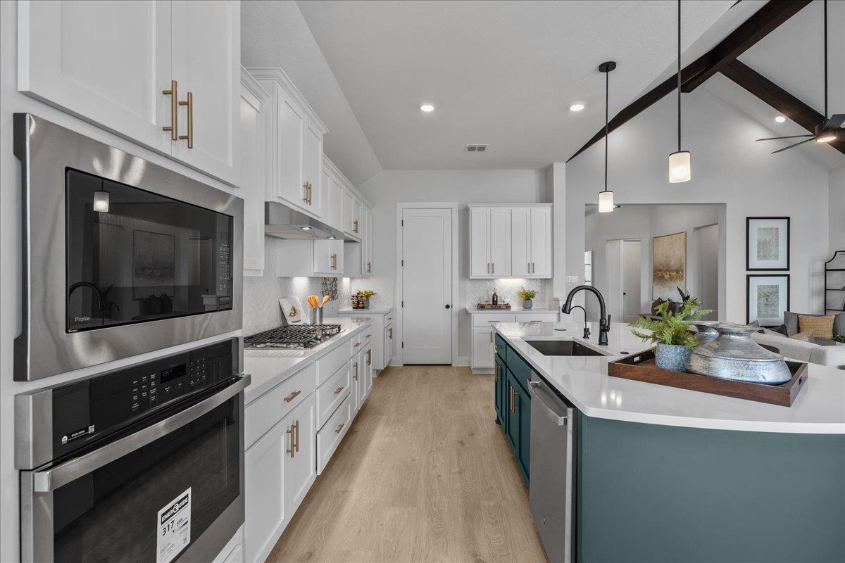 18700 Brady Clearing