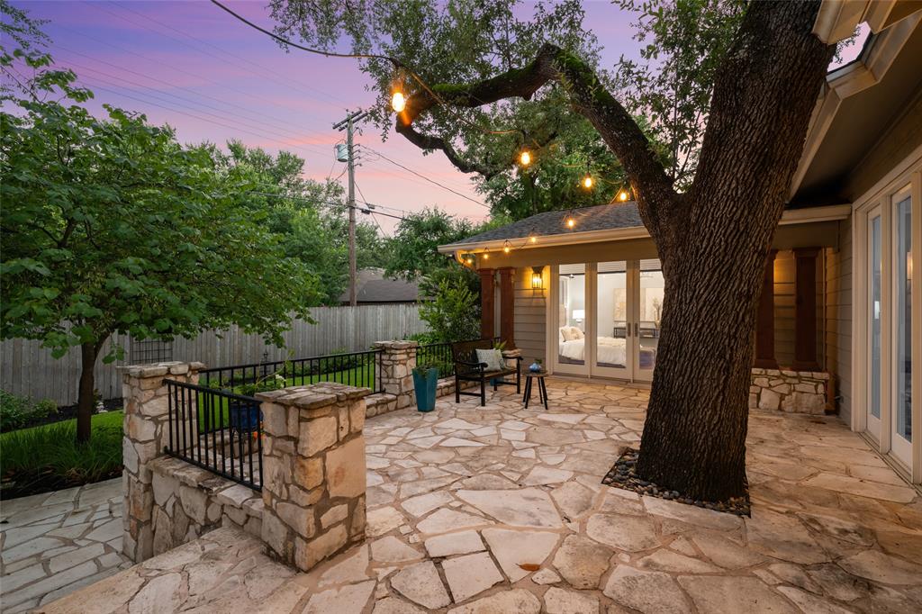 7201 Spurlock DR
