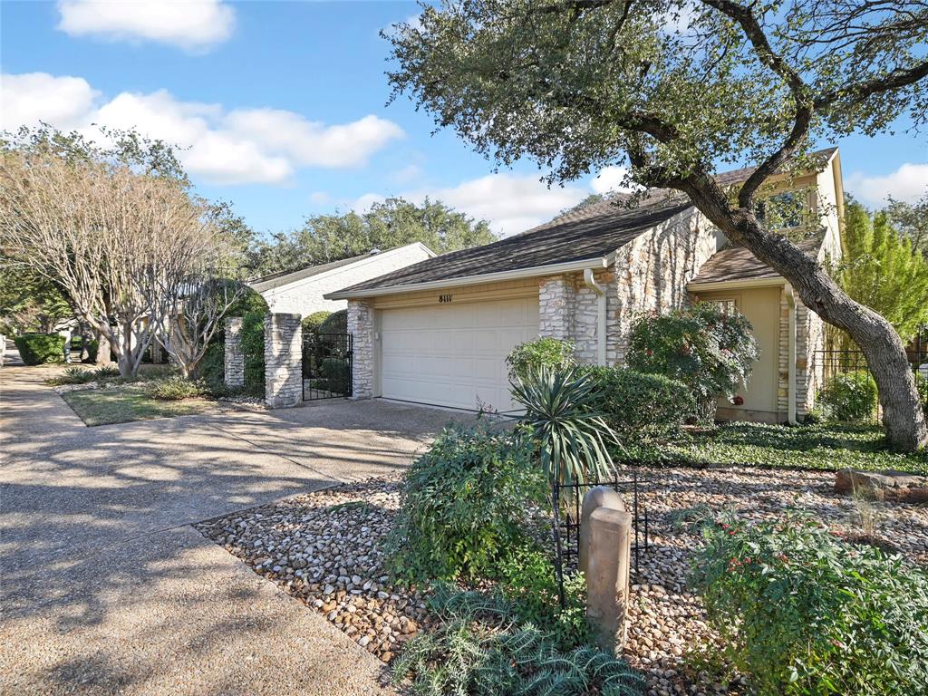 8111 Raintree PL