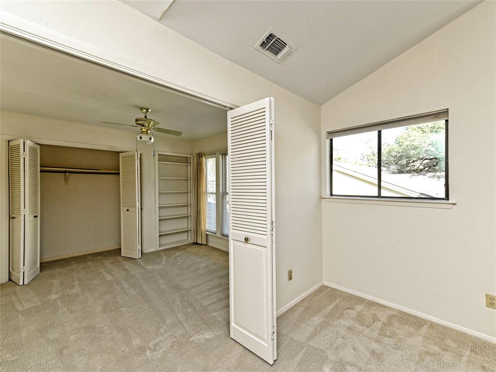 8111 Raintree PL