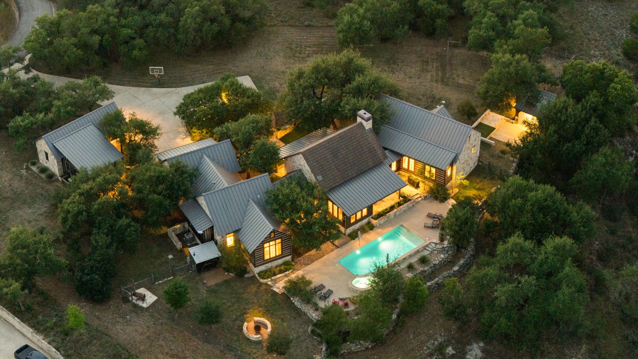250 McKellar RD