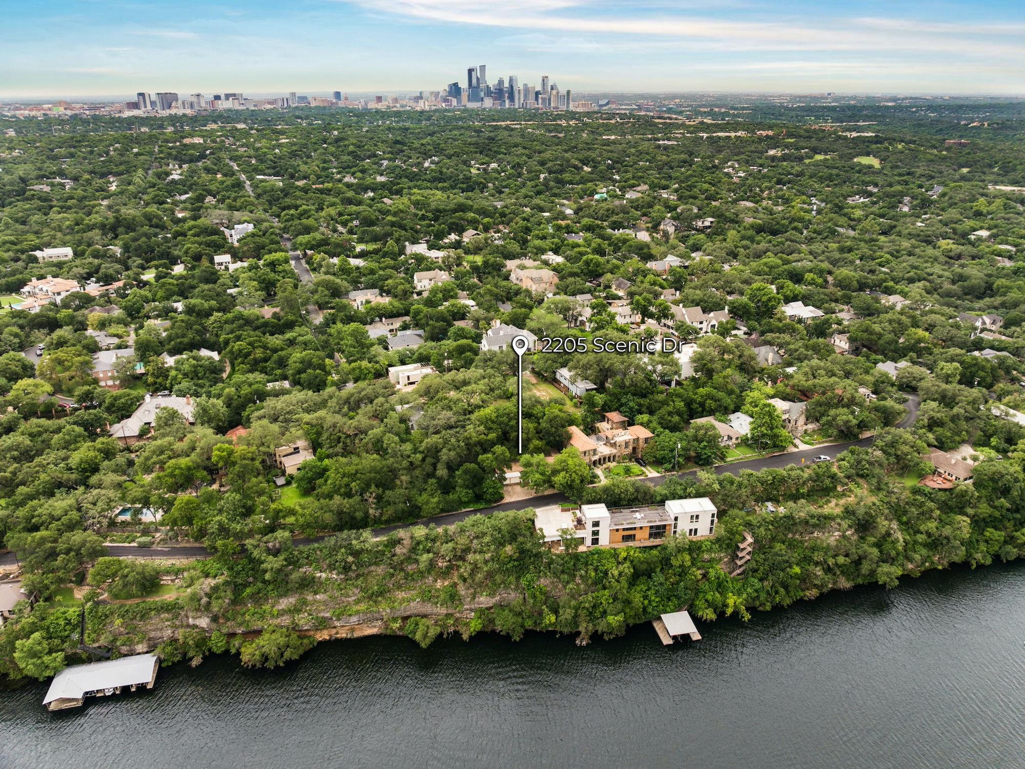 2205 Scenic DR
