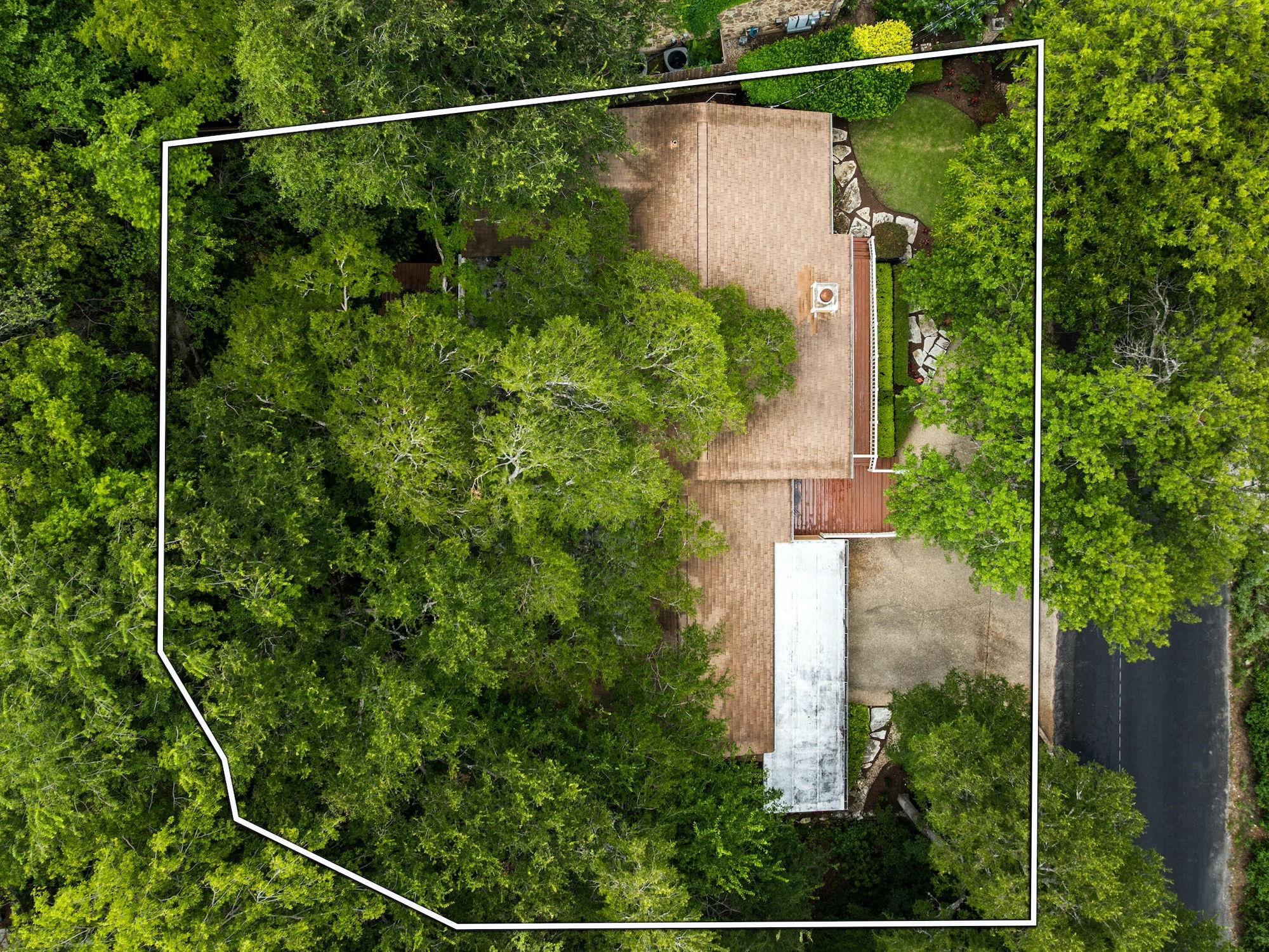 2205 Scenic DR