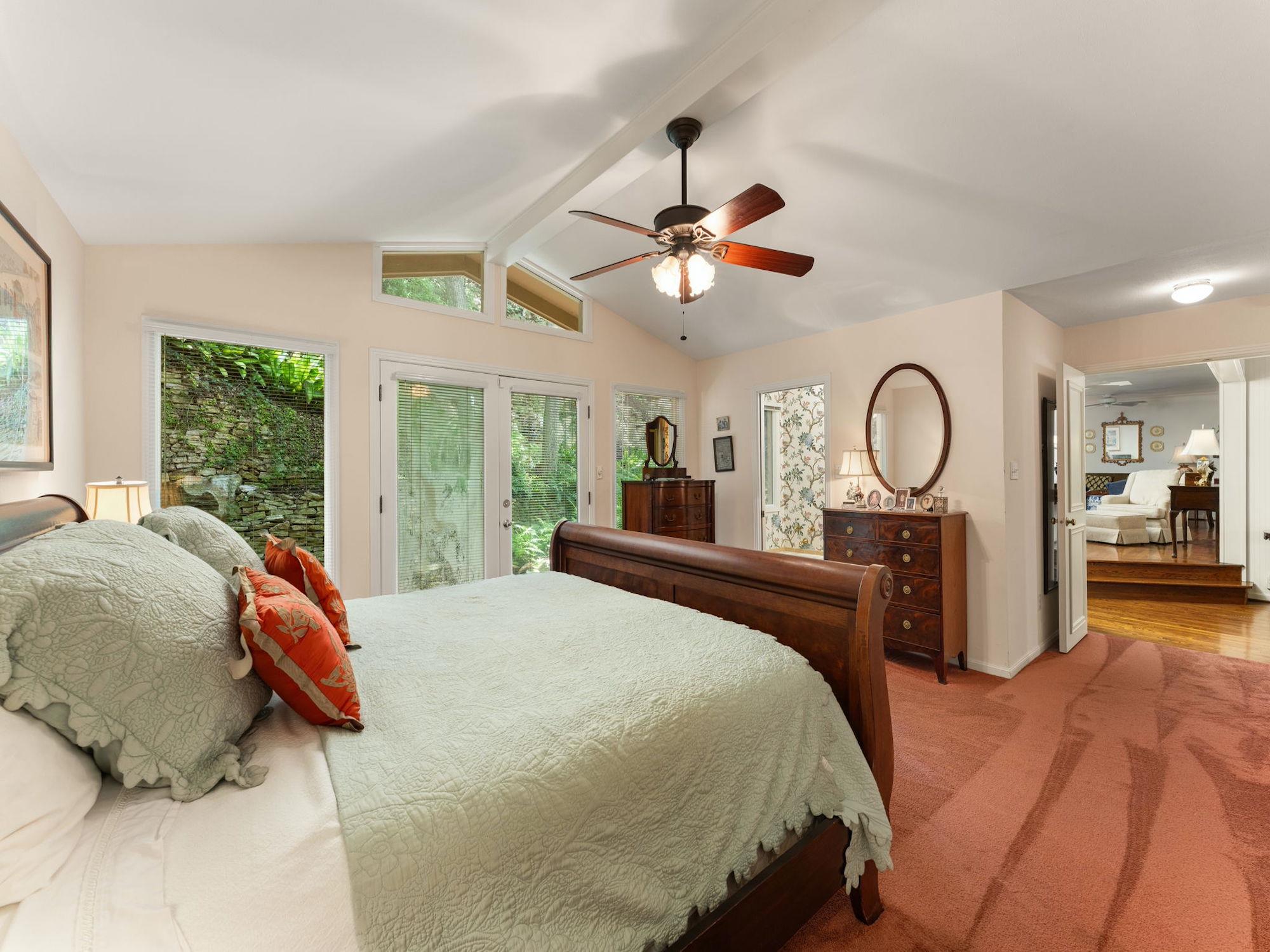 2205 Scenic DR