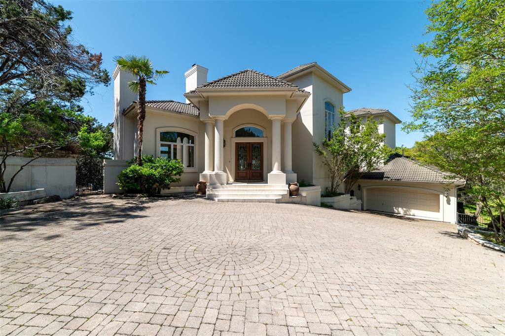 1103 Falcon Ledge DR