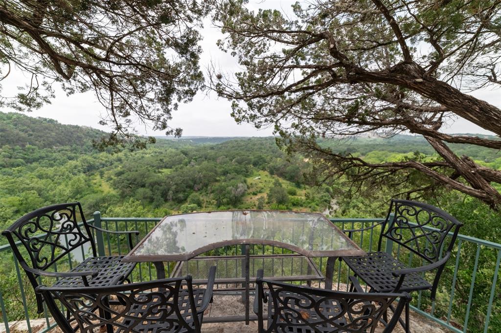 1103 Falcon Ledge DR