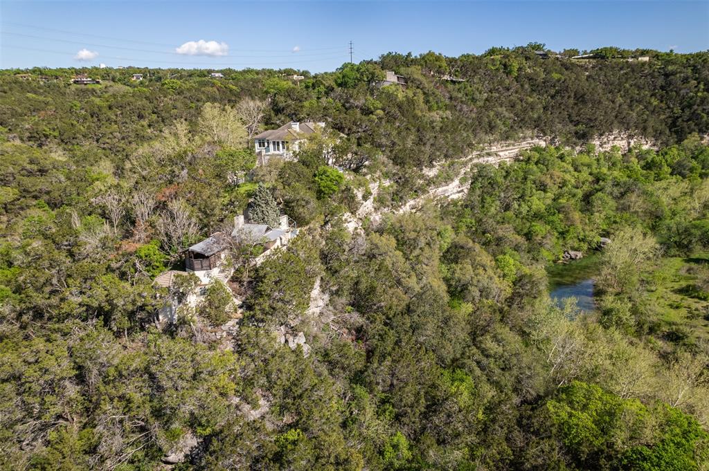 1103 Falcon Ledge DR