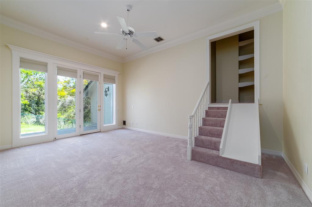 1103 Falcon Ledge DR