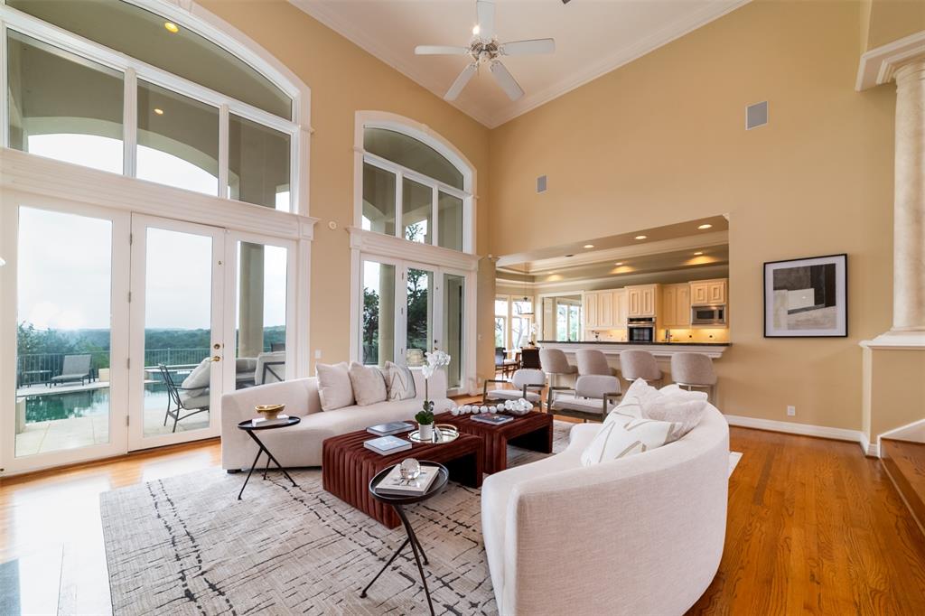 1103 Falcon Ledge DR