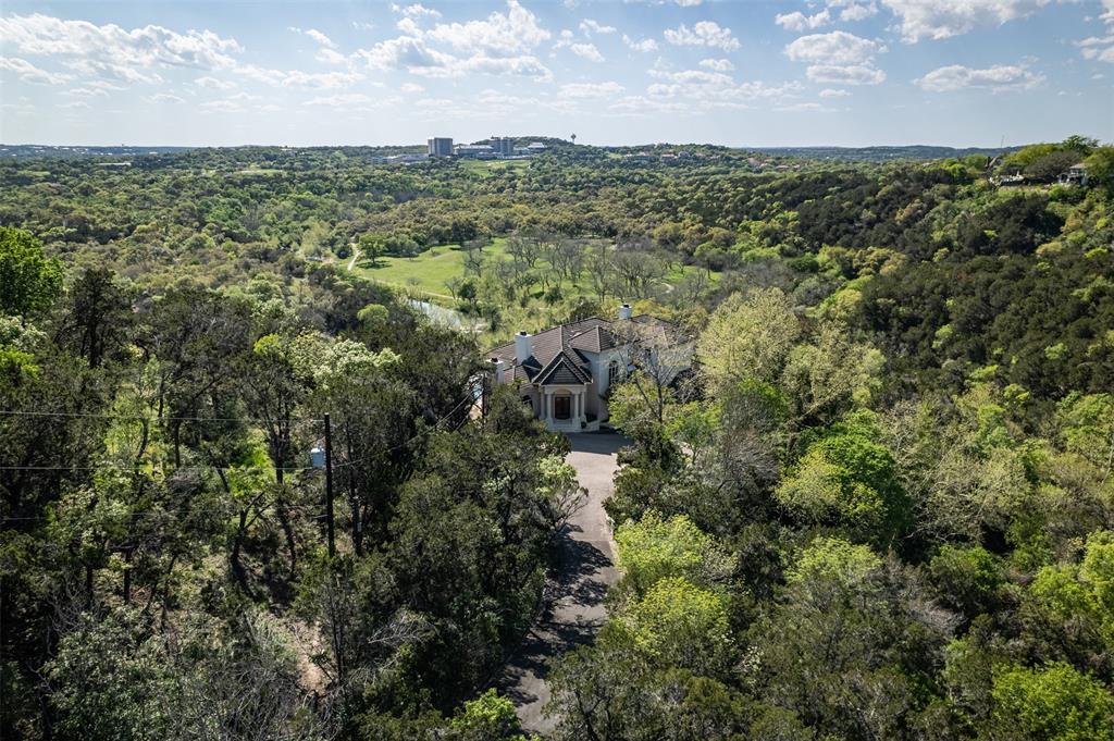 1103 Falcon Ledge DR