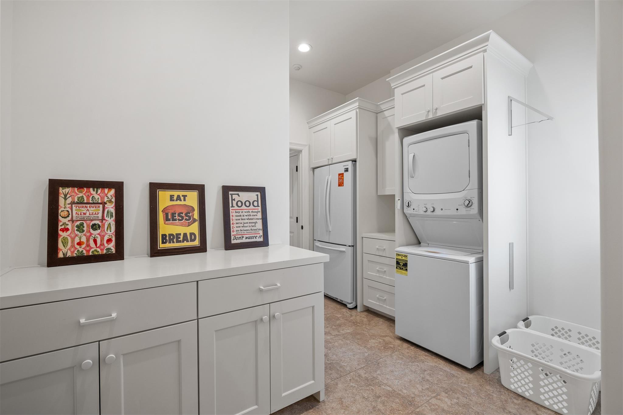 357 Cypress Estates PKWY