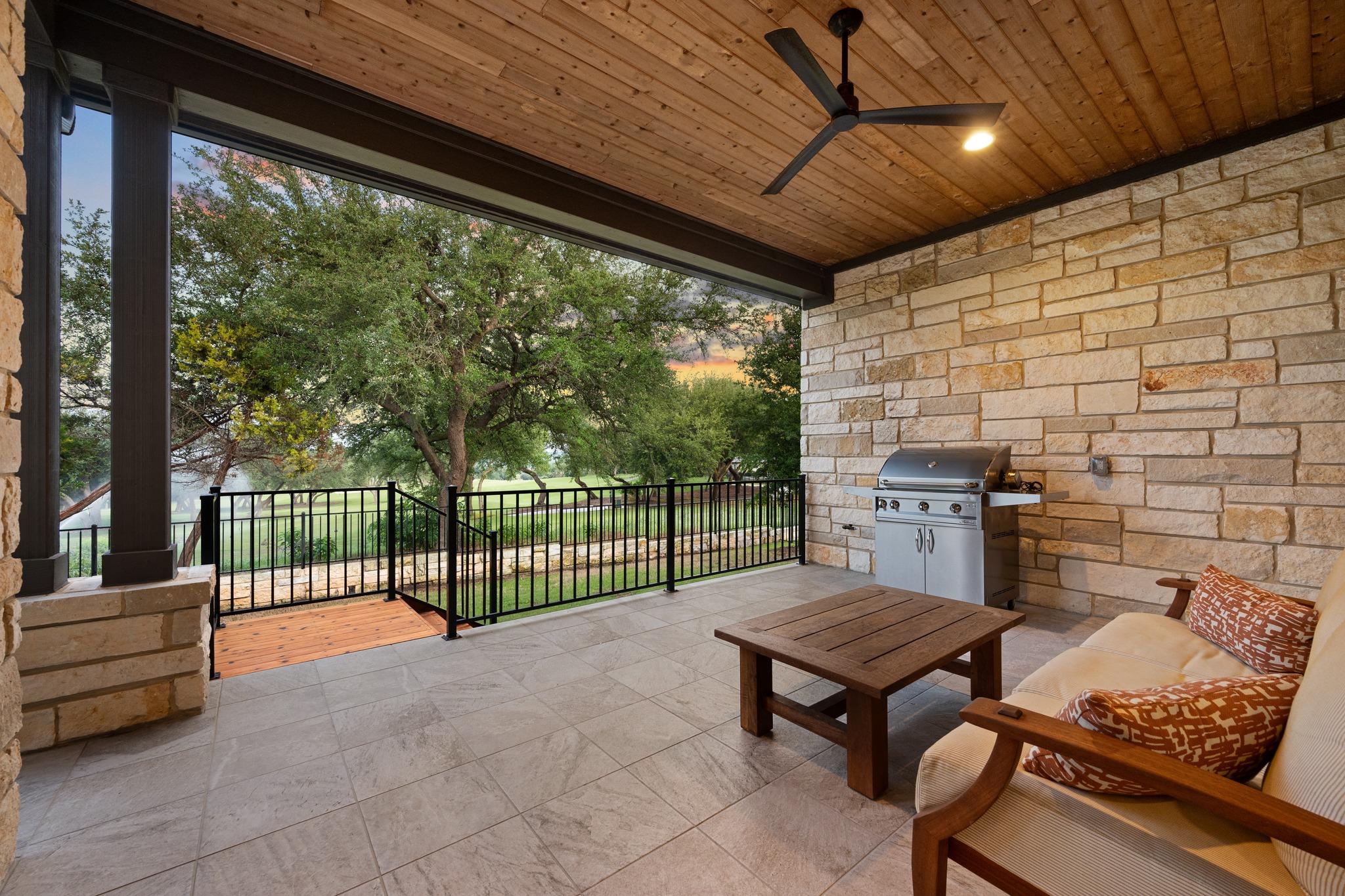 4221 Tamerind DR