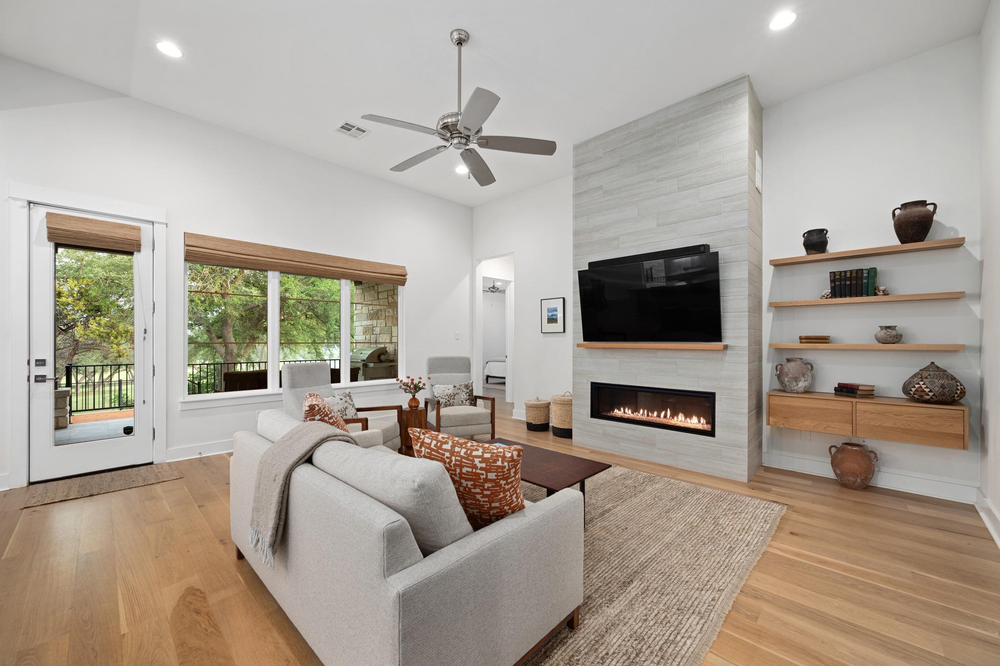 4221 Tamerind DR