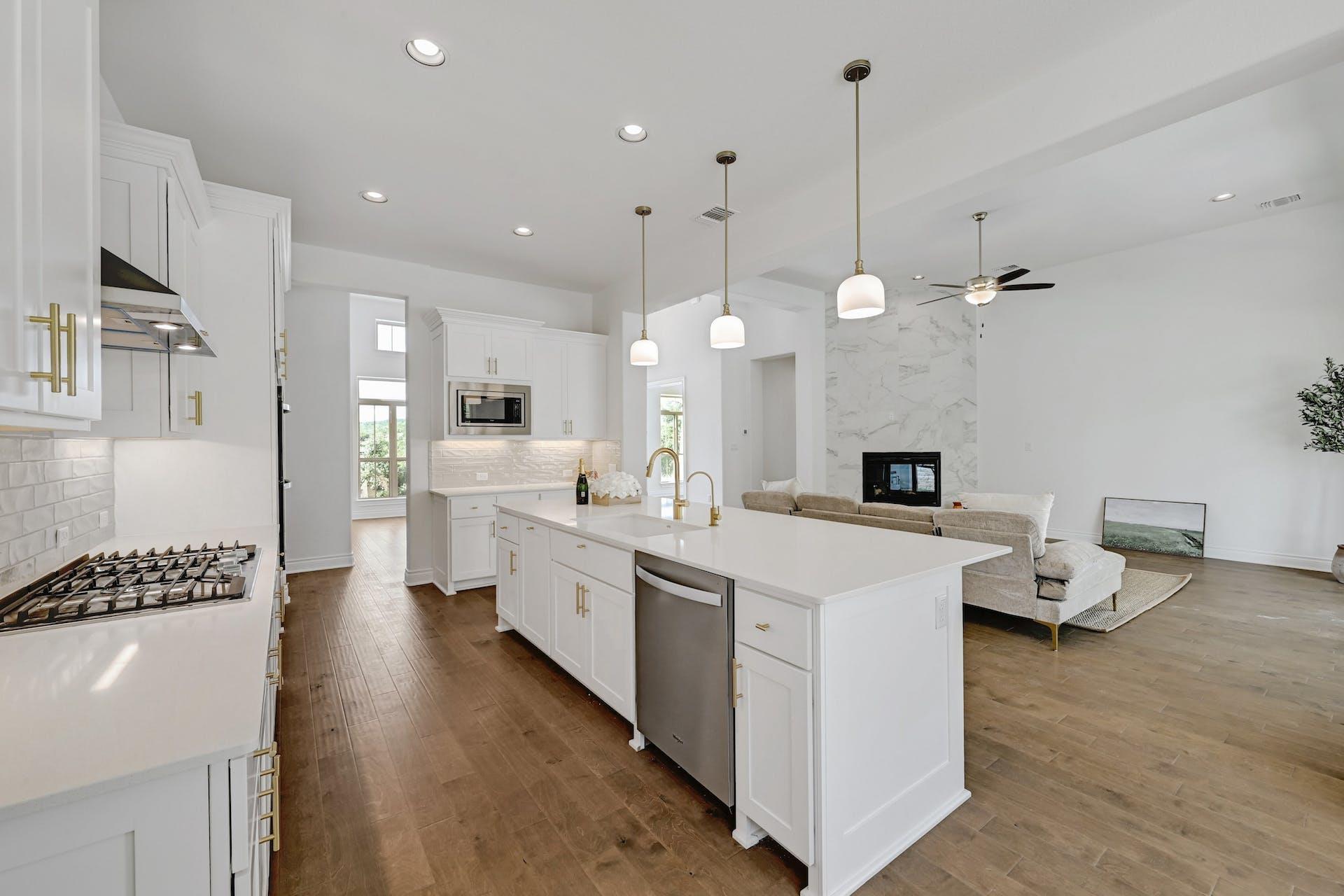 905 CRESTONE STREAM DR