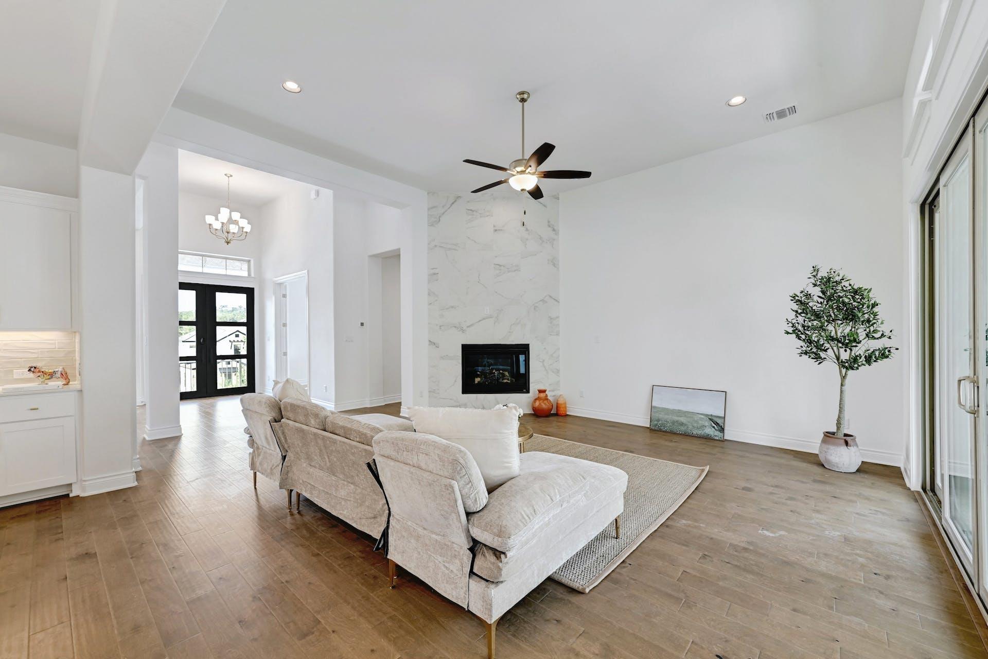 905 CRESTONE STREAM DR