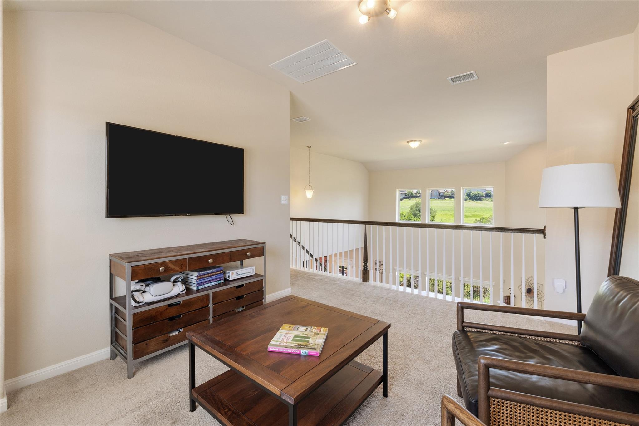 609 Stone View TRL