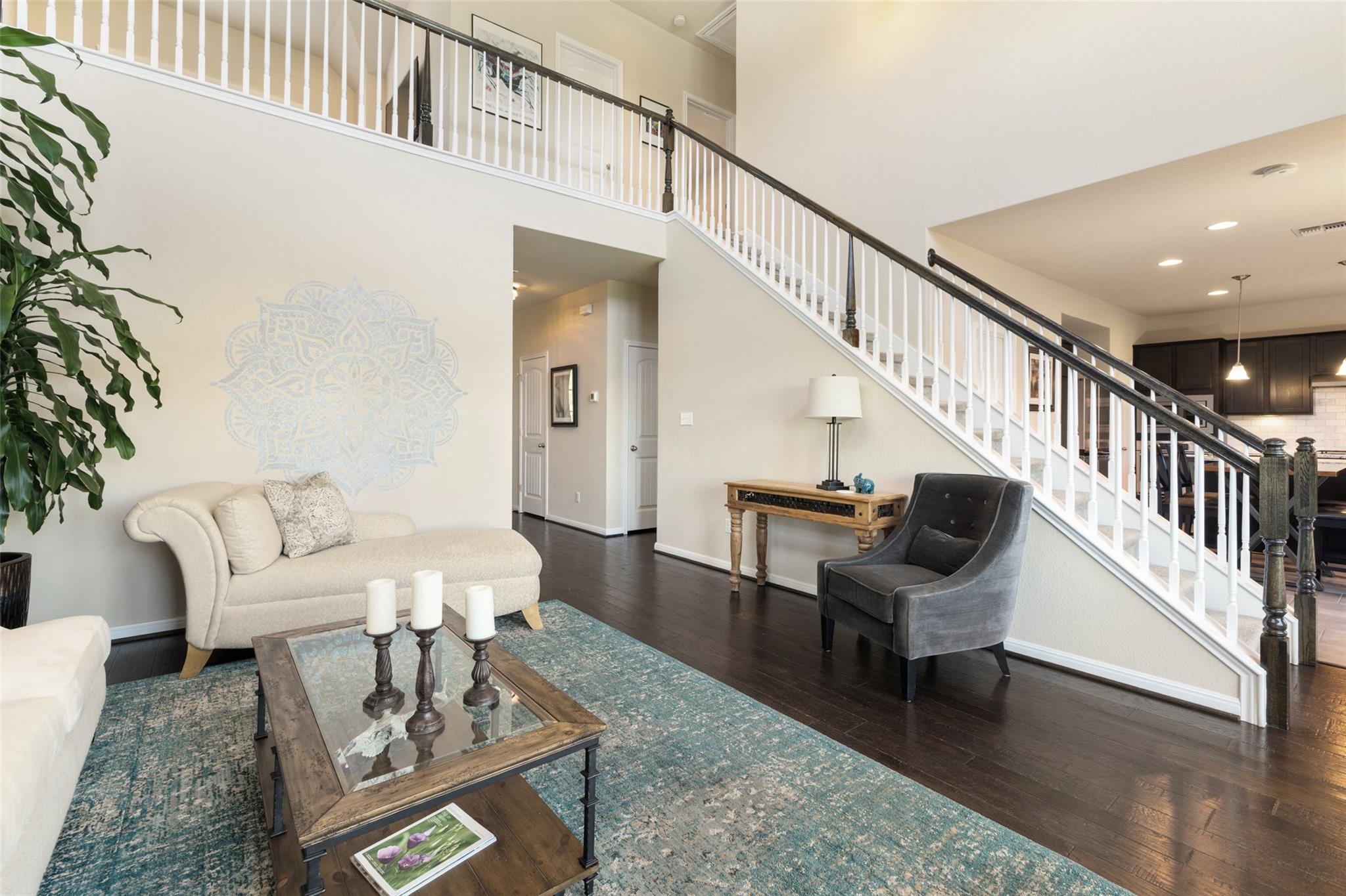 609 Stone View TRL