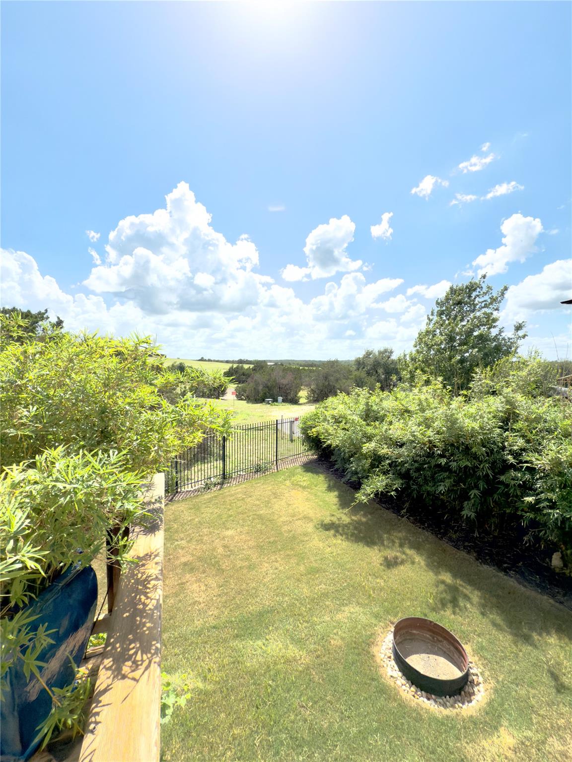 609 Stone View TRL