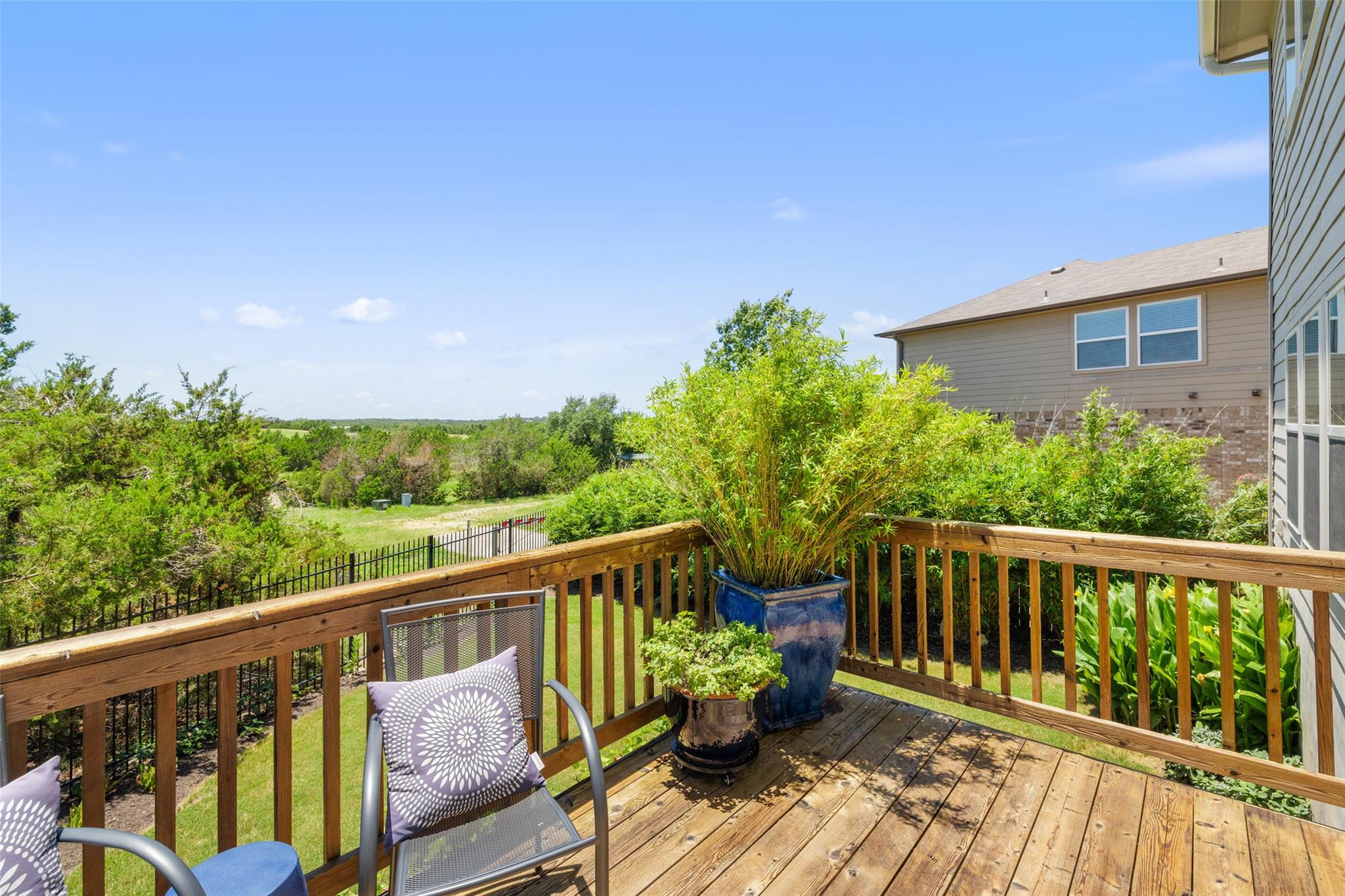 609 Stone View TRL