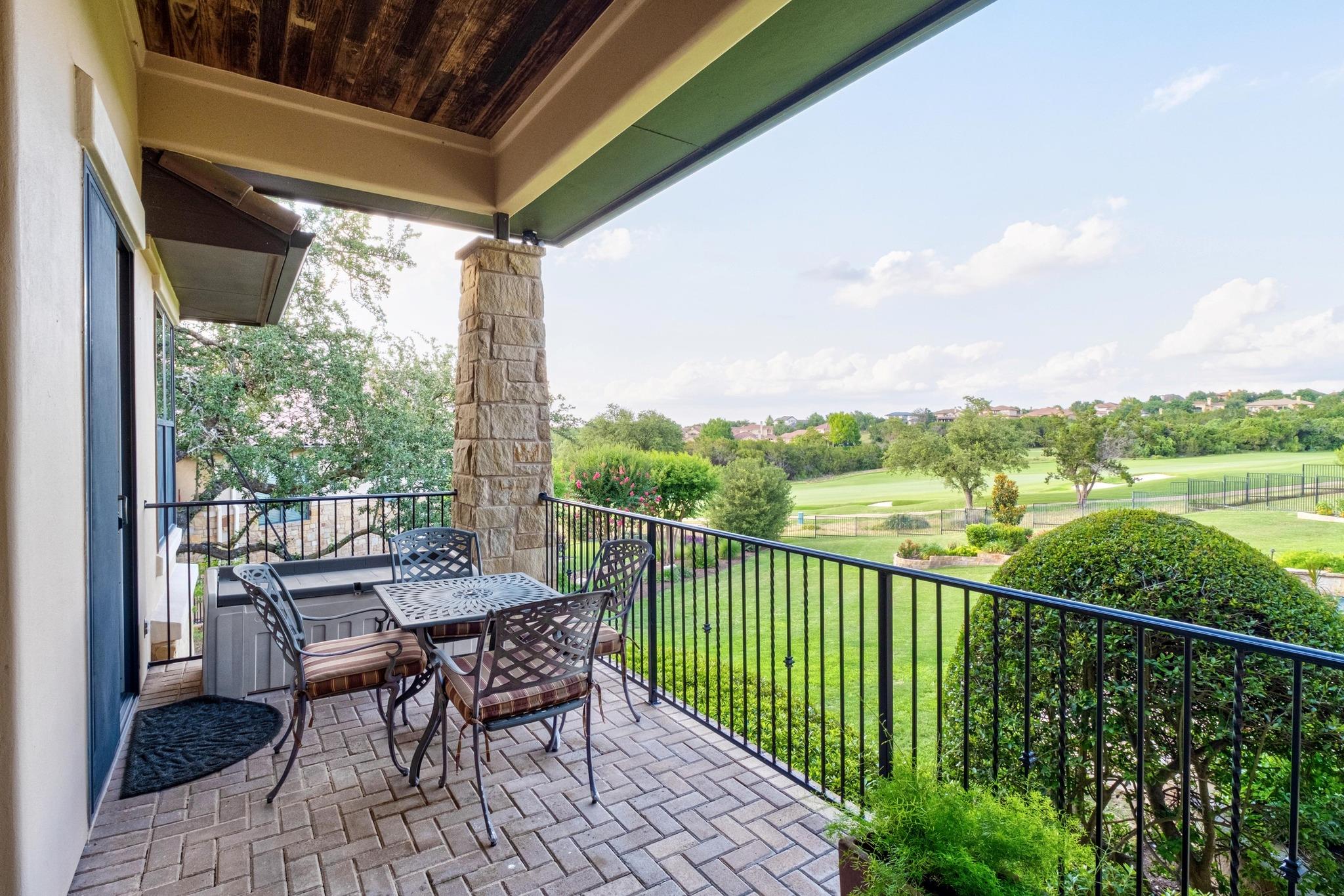 104 PORTO CIMA CT