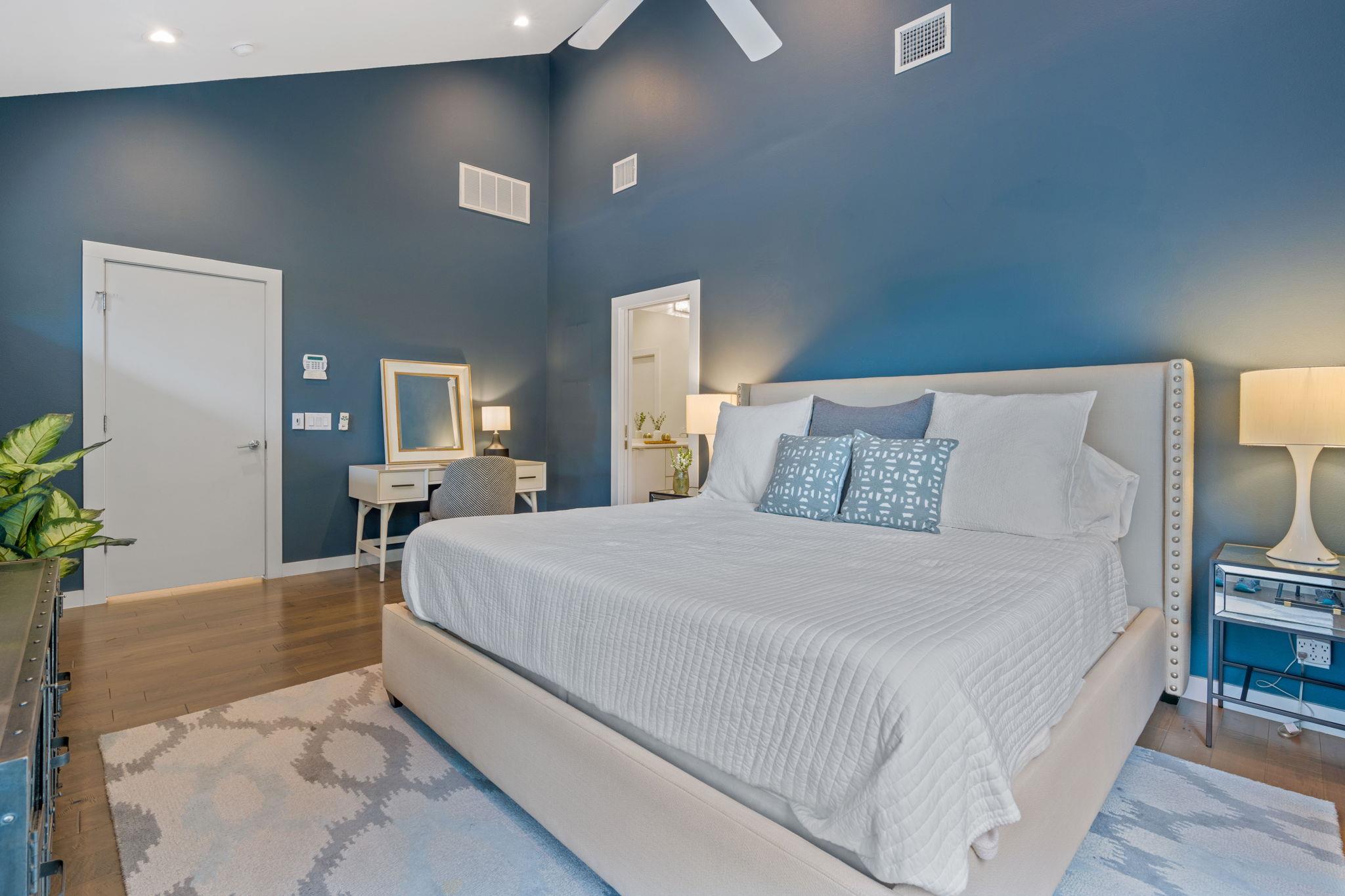 609 West Lynn ST # 3