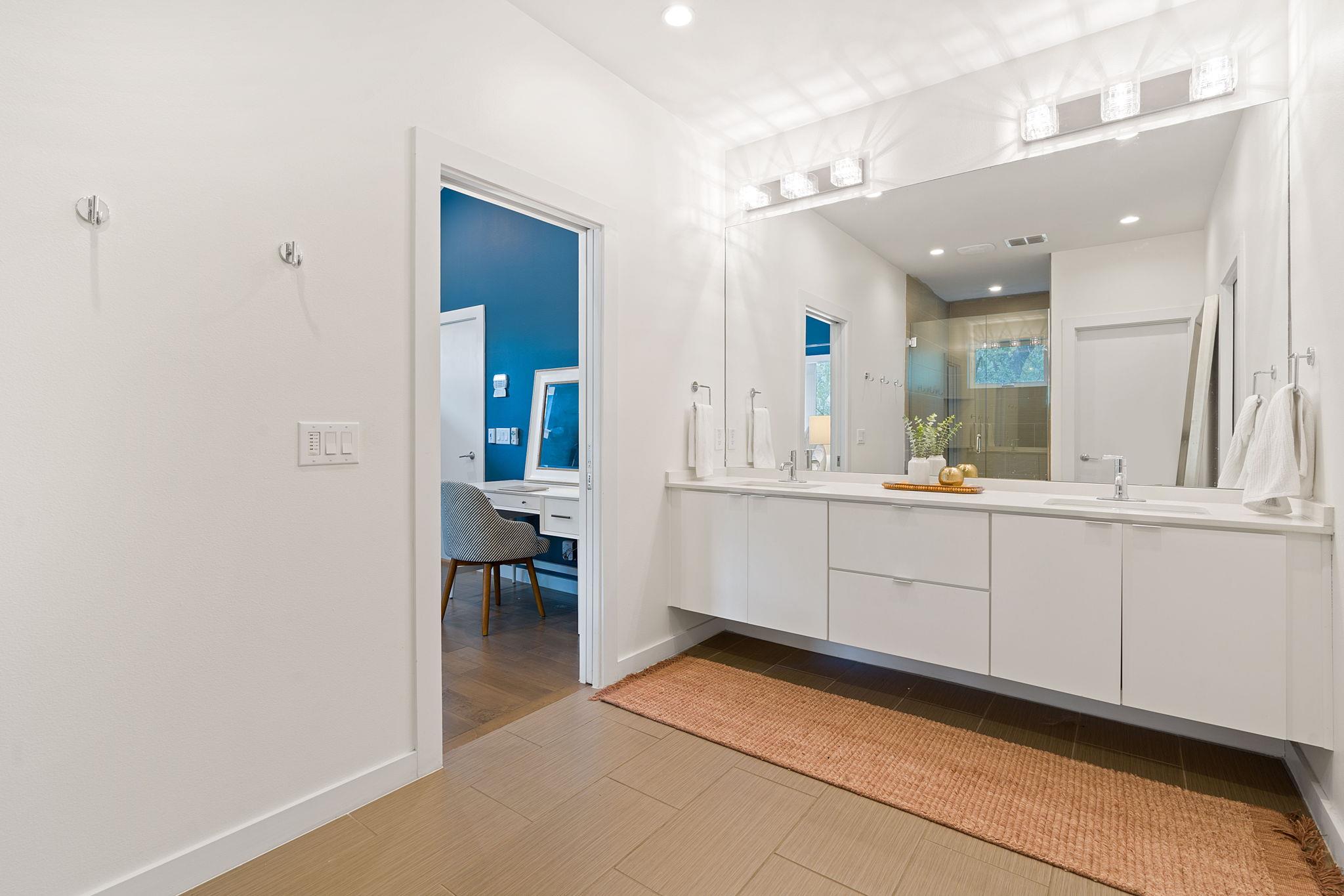 609 West Lynn ST # 3