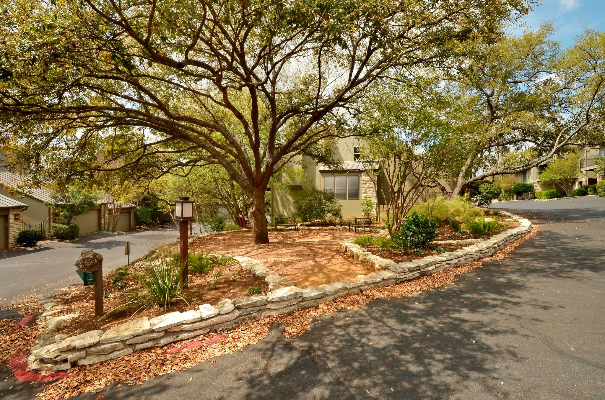 1821 Westlake DR # 109