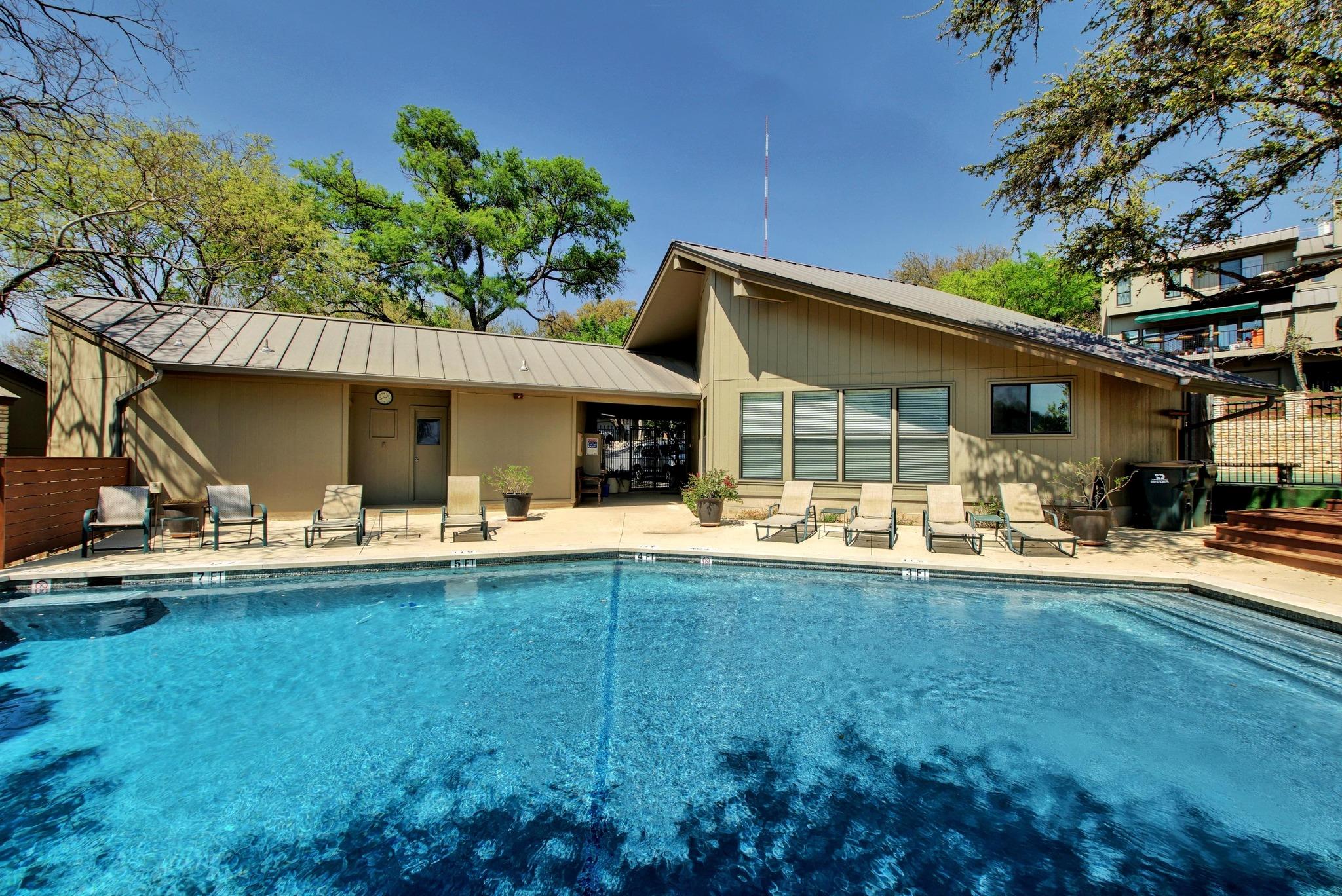 1821 Westlake DR # 109