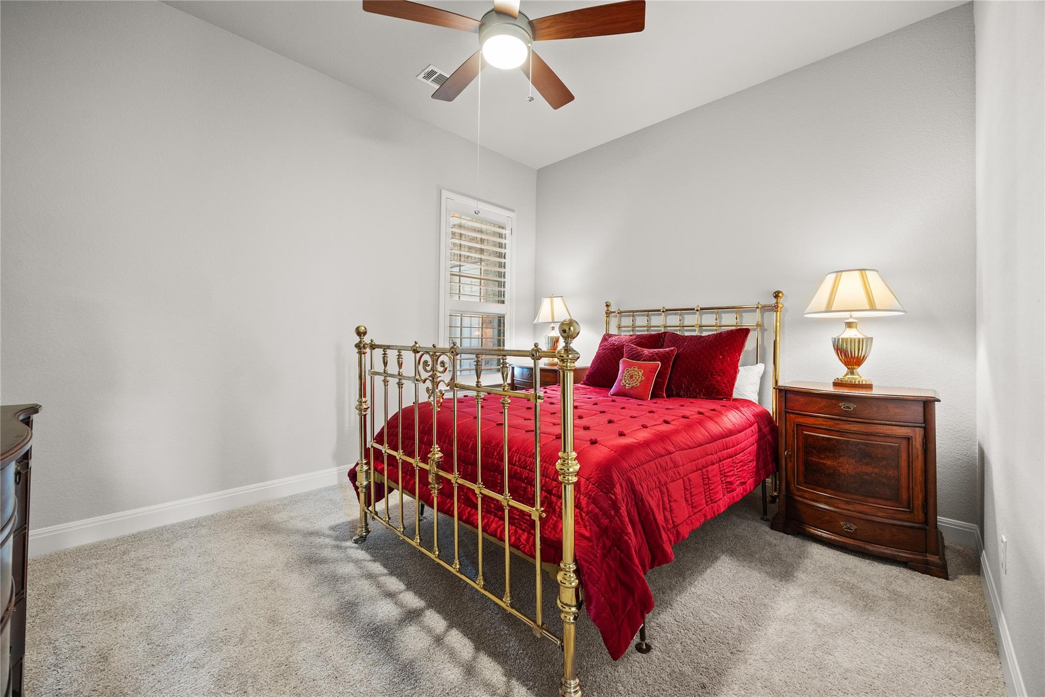 2032 Murano LN